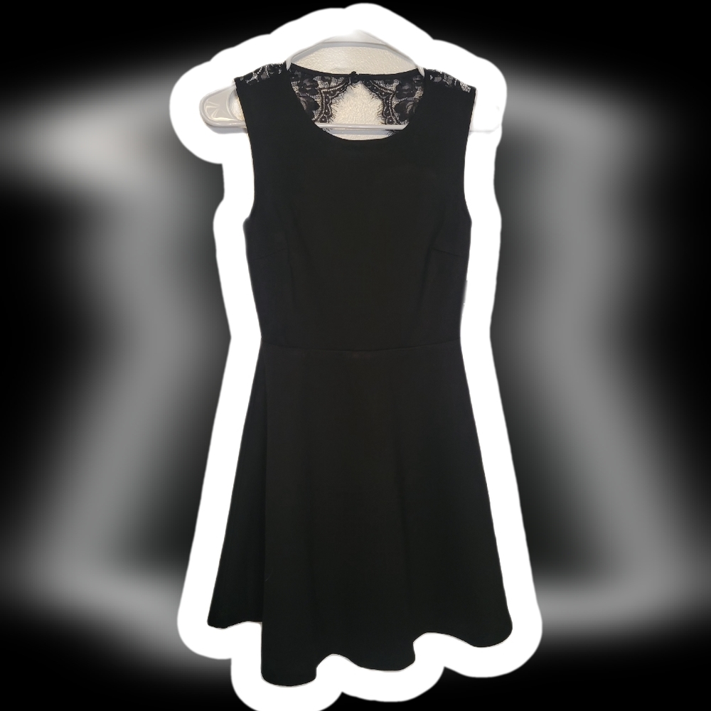 Lulu's S skater dress New With Tags